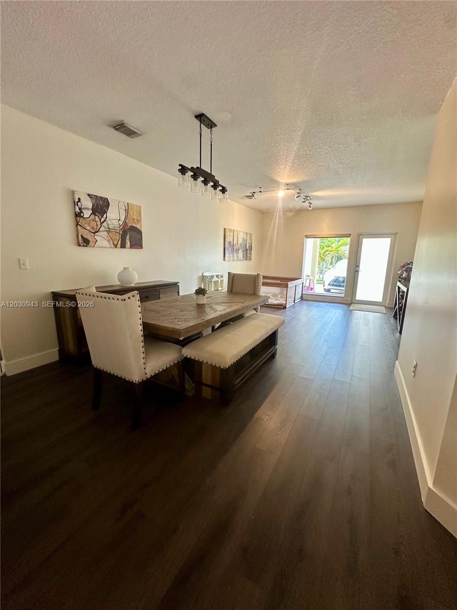 15490 Southwest 10th Street Miami, FL 33194 - Photo 16 of 34