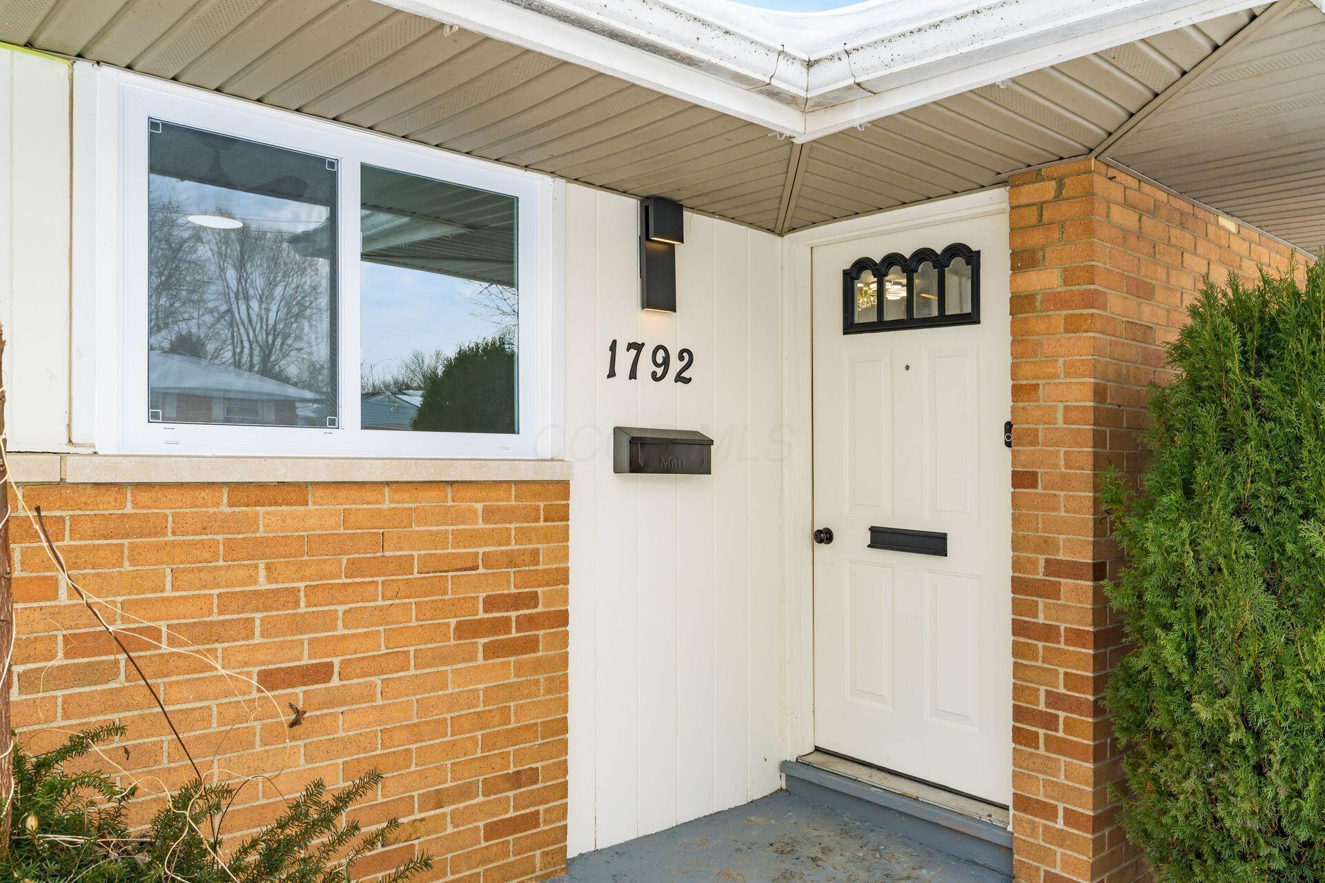 1792 Bostwick Road Columbus, OH 43227 - Photo 5 of 48 005_ - 1792 Bostwick Rd - 005