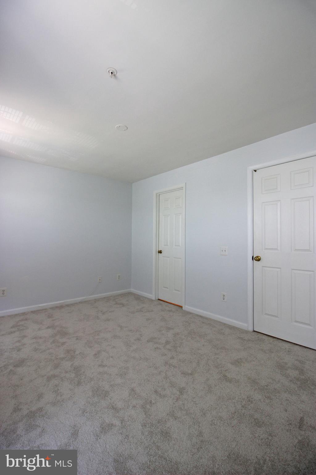 21783 Baldwin Square Sterling, VA 20164 - Photo 13 of 30