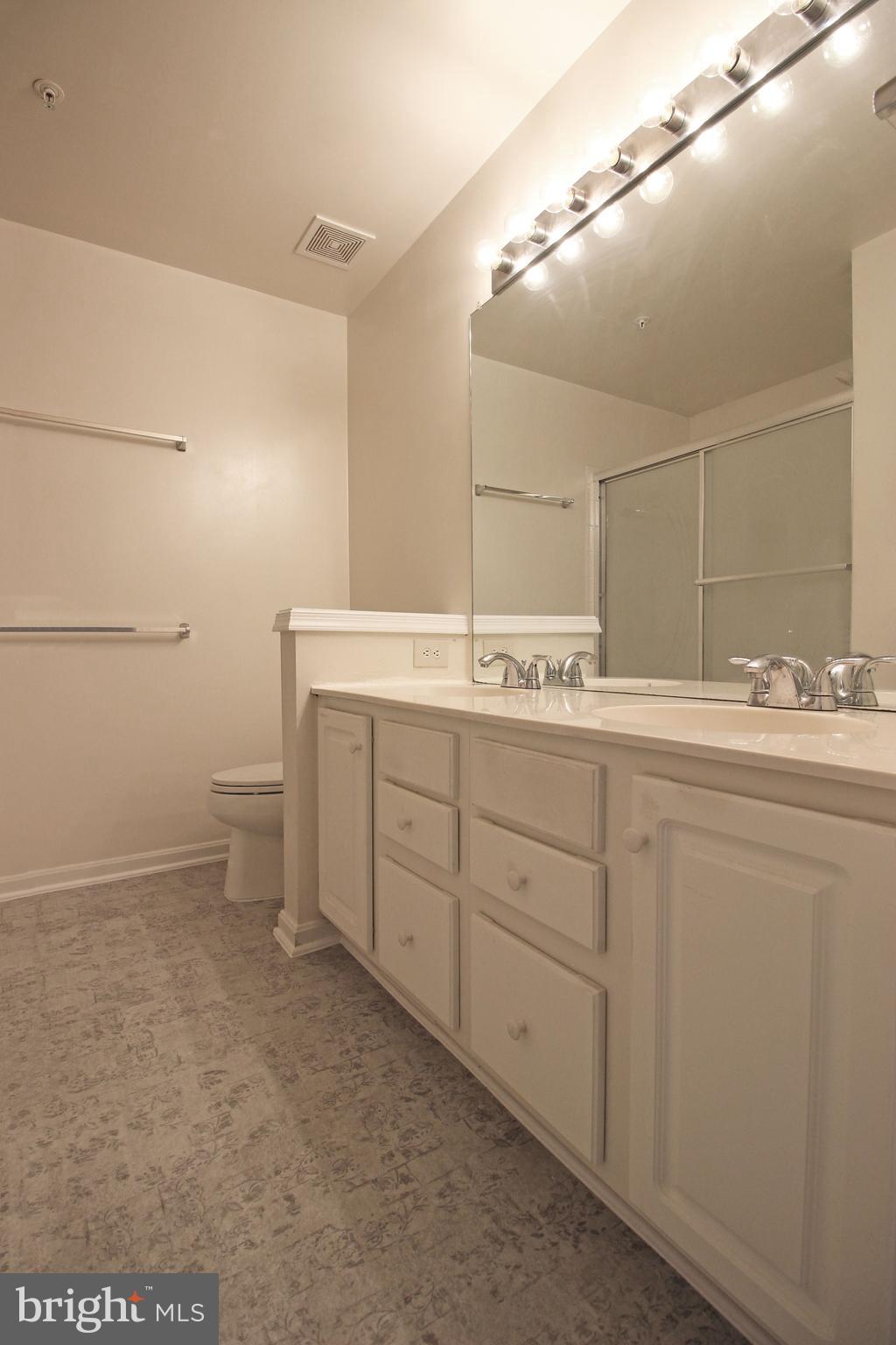 21783 Baldwin Square Sterling, VA 20164 - Photo 22 of 30