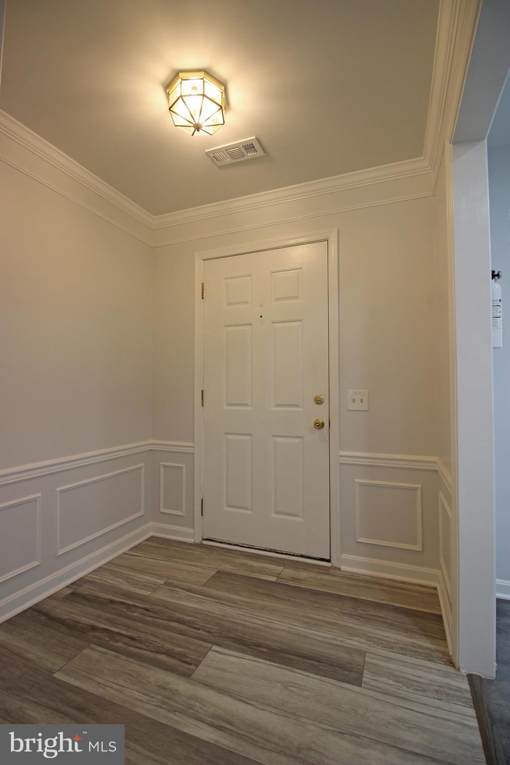 21783 Baldwin Square Sterling, VA 20164 - Photo 27 of 30