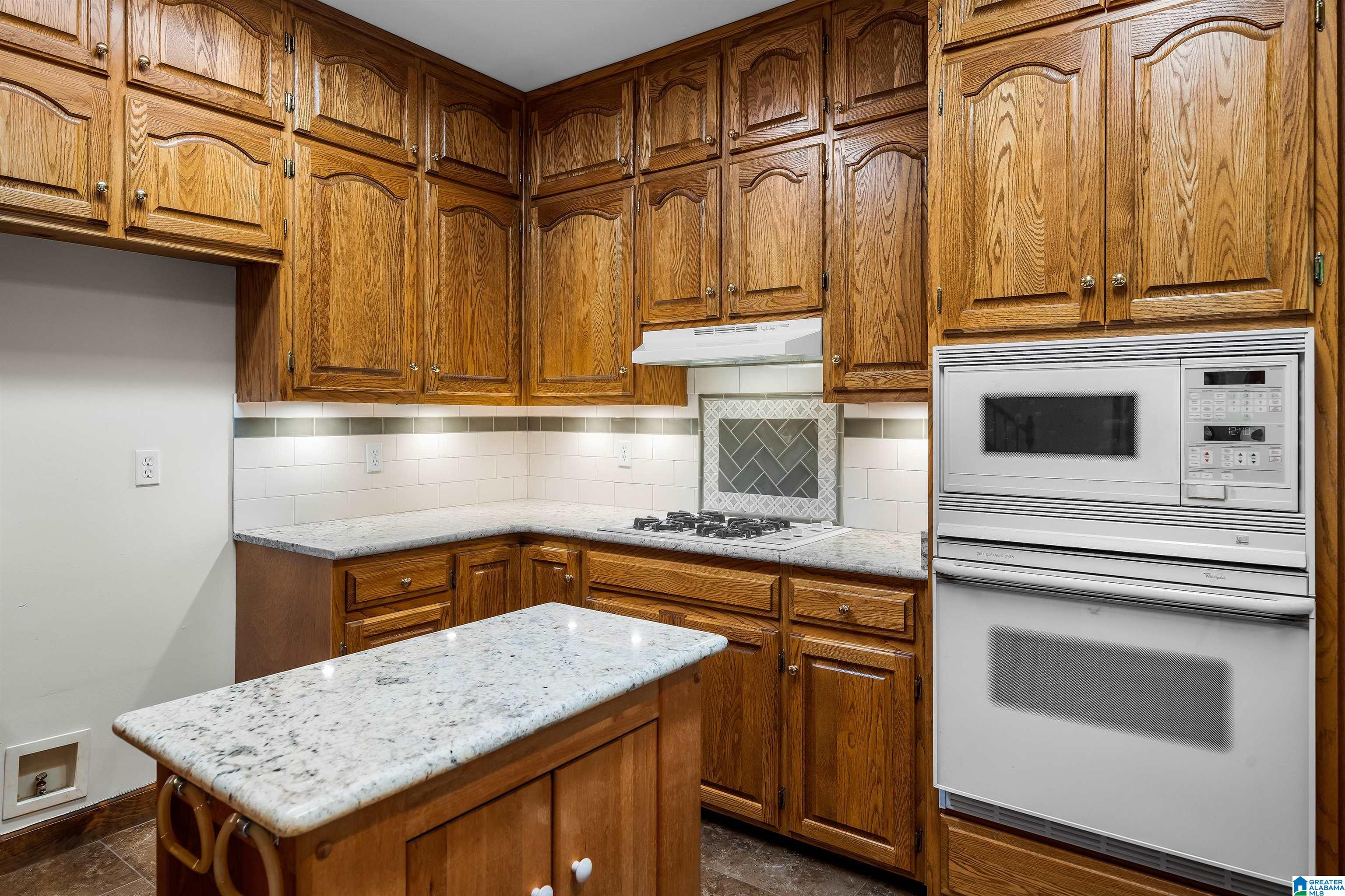 147 Chestnut Drive Alabaster, AL 35007 - Photo 13 of 35