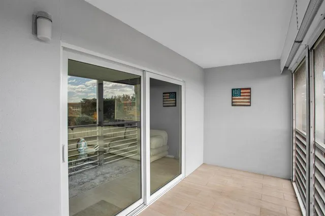 a view of empty room