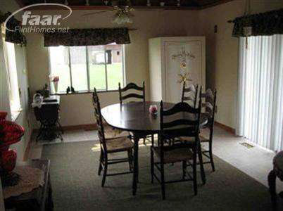 10282 Ray Road Gaines, MI 48436 - Photo 6 of 10 20396922-5.JPG
