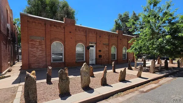 $300,000 | 160 North Santa Fe Avenue, Florence, CO 81226