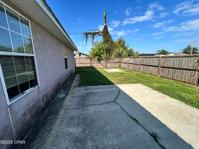 $1,850 | 6201 Ivy Road, Panama City, FL 32404