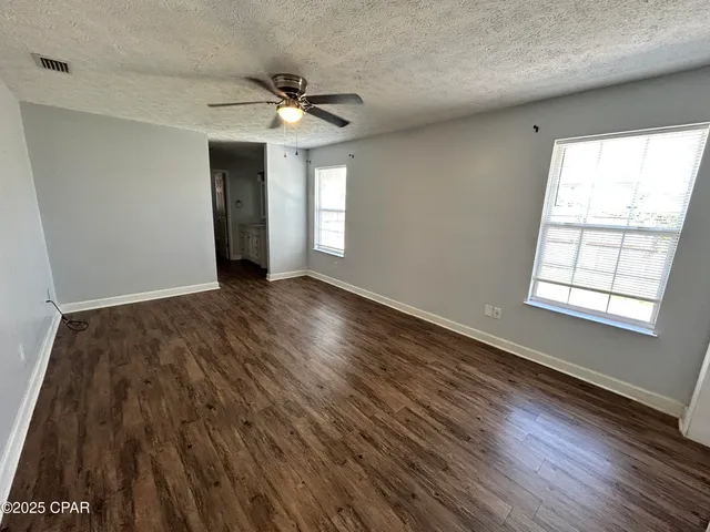 $1,850 | 6201 Ivy Road, Panama City, FL 32404