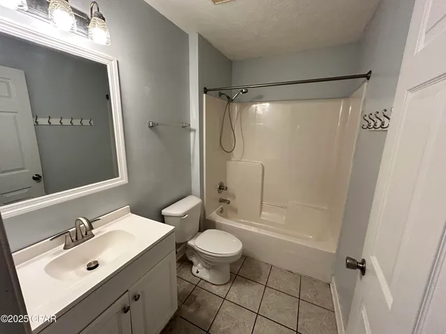 $1,850 | 6201 Ivy Road, Panama City, FL 32404