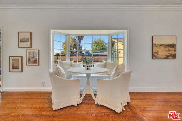$1,669,000 | 6001 Oakdale Avenue, Woodland Hills, CA 91367