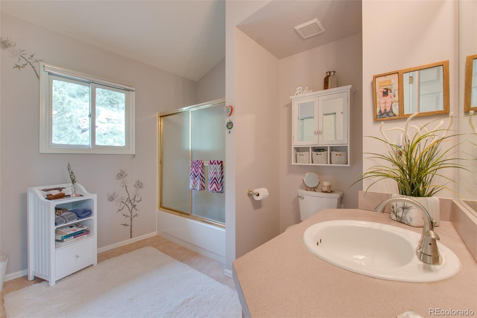 32399 Robinson Hill Road Golden, CO 80403 - Photo 15 of 33 Gallery Image 15
