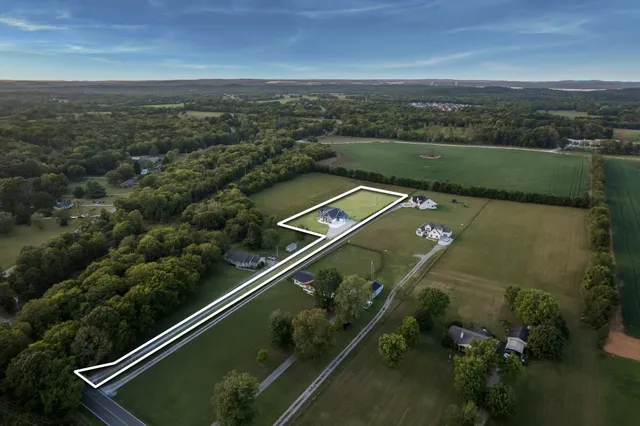$794,900 | 2430 J D Todd Road, Murfreesboro, TN 37129