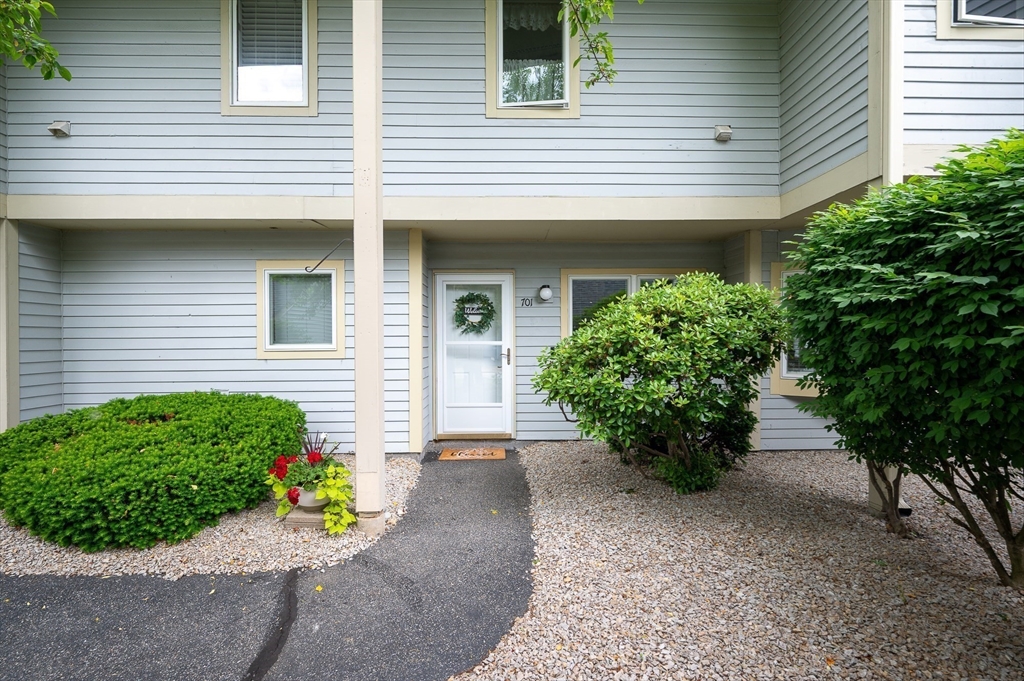 701 Beacon Park Road, Unit 701 Webster, MA 01570 - Photo 24 of 36