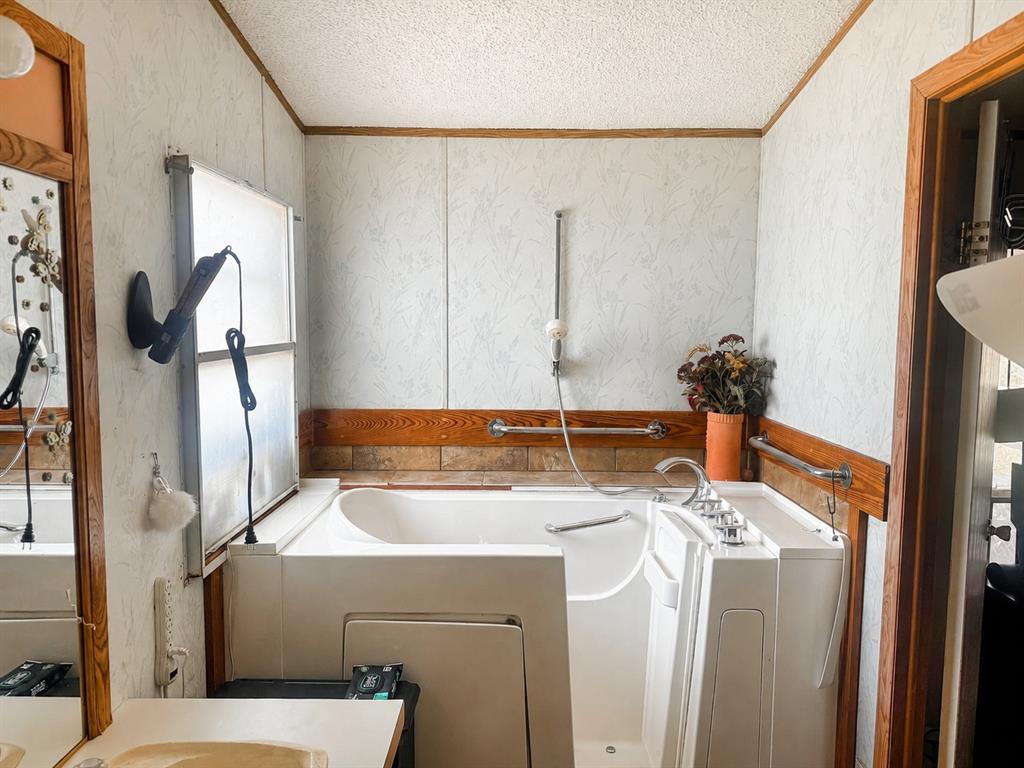 111 Salem Loop Graham, TX 76450 - Photo 26 of 34