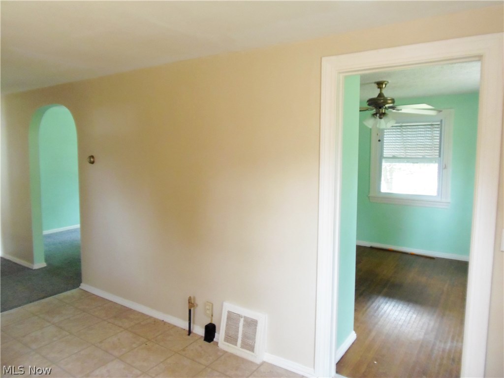 5931 Manchester Road Akron, OH 44319 - Photo 13 of 21 Gallery Image 13
