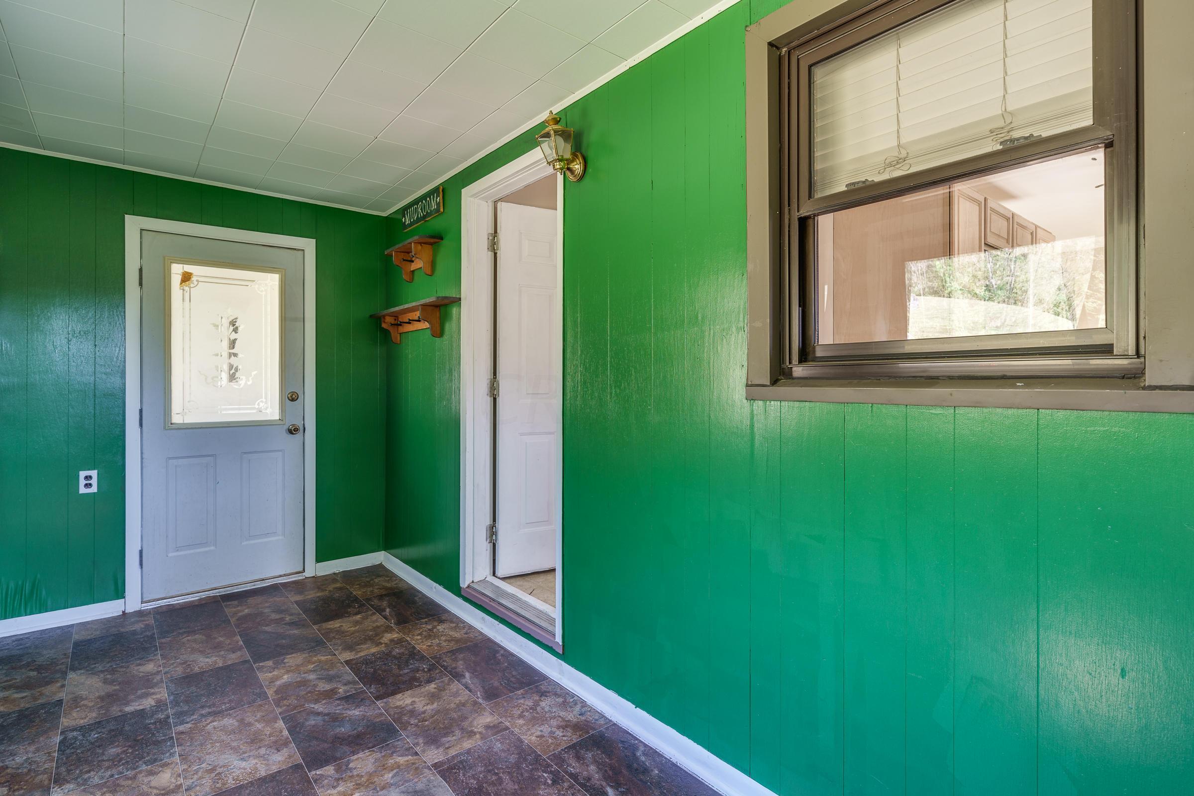 9947 Larimer Road Logan, OH 43138 - Photo 11 of 57