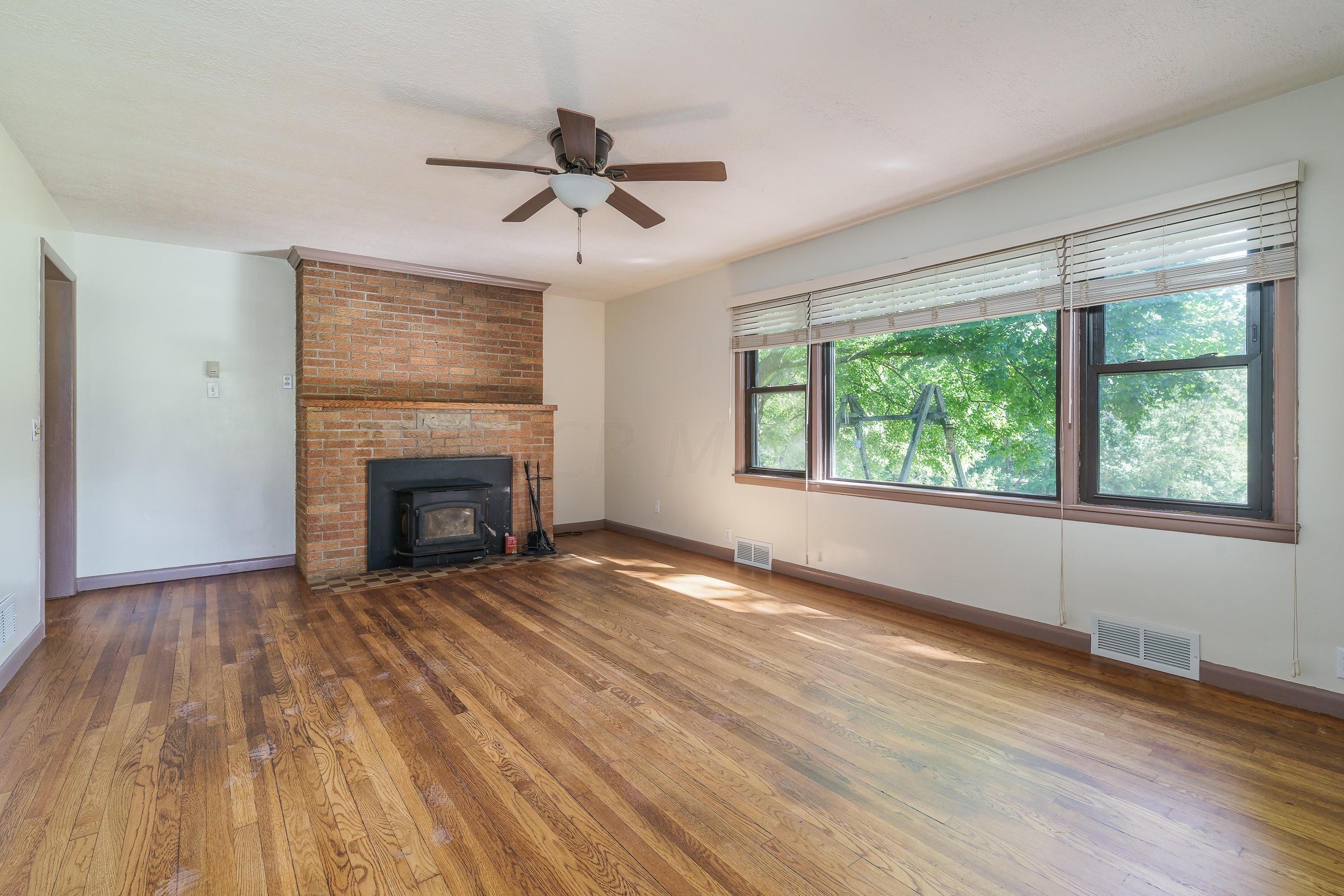 9947 Larimer Road Logan, OH 43138 - Photo 13 of 57
