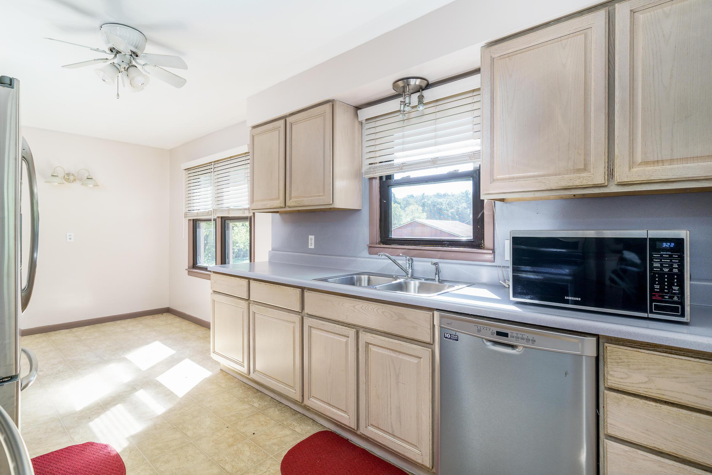 9947 Larimer Road Logan, OH 43138 - Photo 8 of 57