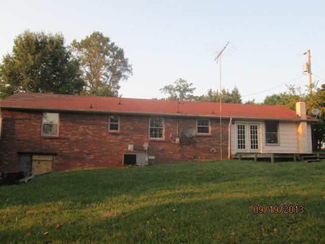 3531 Sandy Springs Road Cedar Hill, TN 37032 - Photo 3 of 20 Gallery Image 3