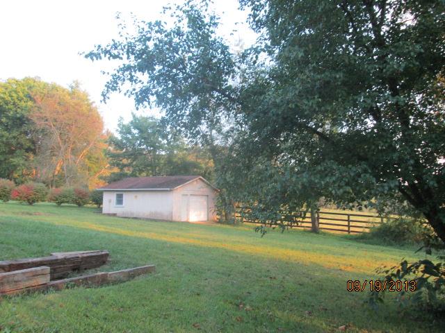 3531 Sandy Springs Road Cedar Hill, TN 37032 - Photo 4 of 20 Gallery Image 4