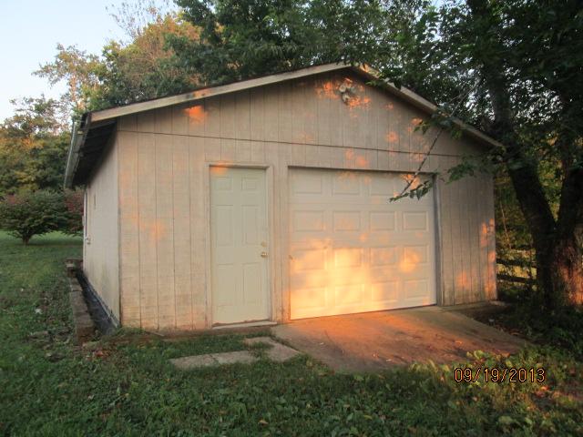 3531 Sandy Springs Road Cedar Hill, TN 37032 - Photo 5 of 20 Gallery Image 5