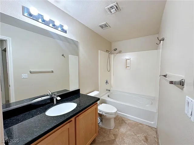 $1,490 | 71 East Agate Avenue, Unit 208, Las Vegas, NV 89123
