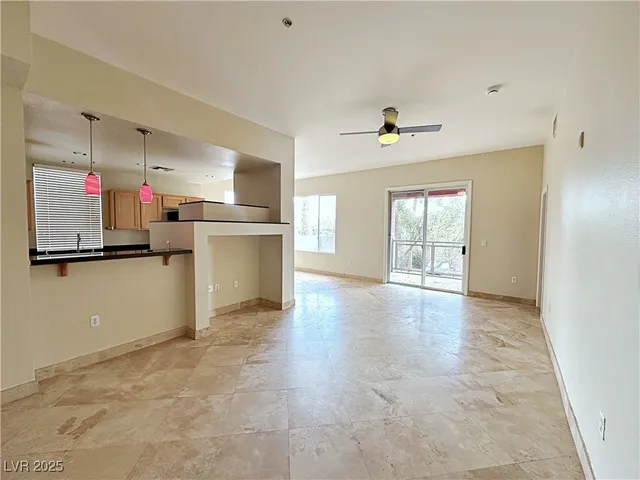 $1,490 | 71 East Agate Avenue, Unit 208, Las Vegas, NV 89123