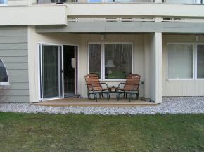2 M Carinthia Road, Unit 2 West Dover, VT 05356 - Photo 2 of 6 Gallery Image 2