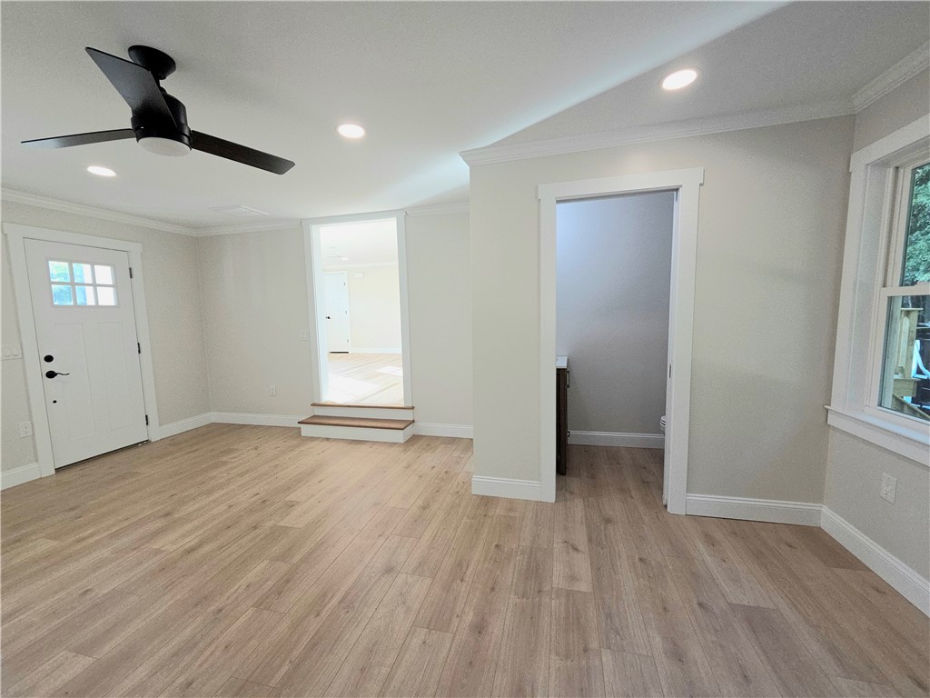 513 Knotty Oak Road Coventry, RI 02816 - Photo 7 of 36
