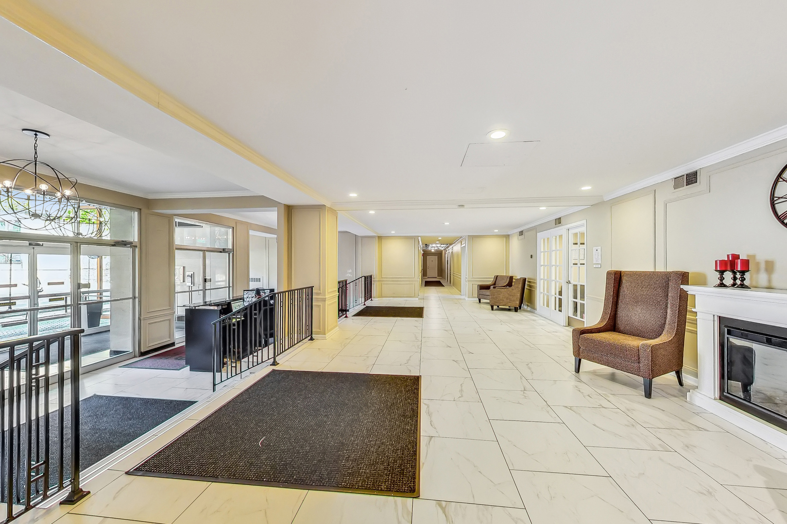 2909 North Sheridan Road, Unit 114 Chicago, IL 60657 - Photo 4 of 25