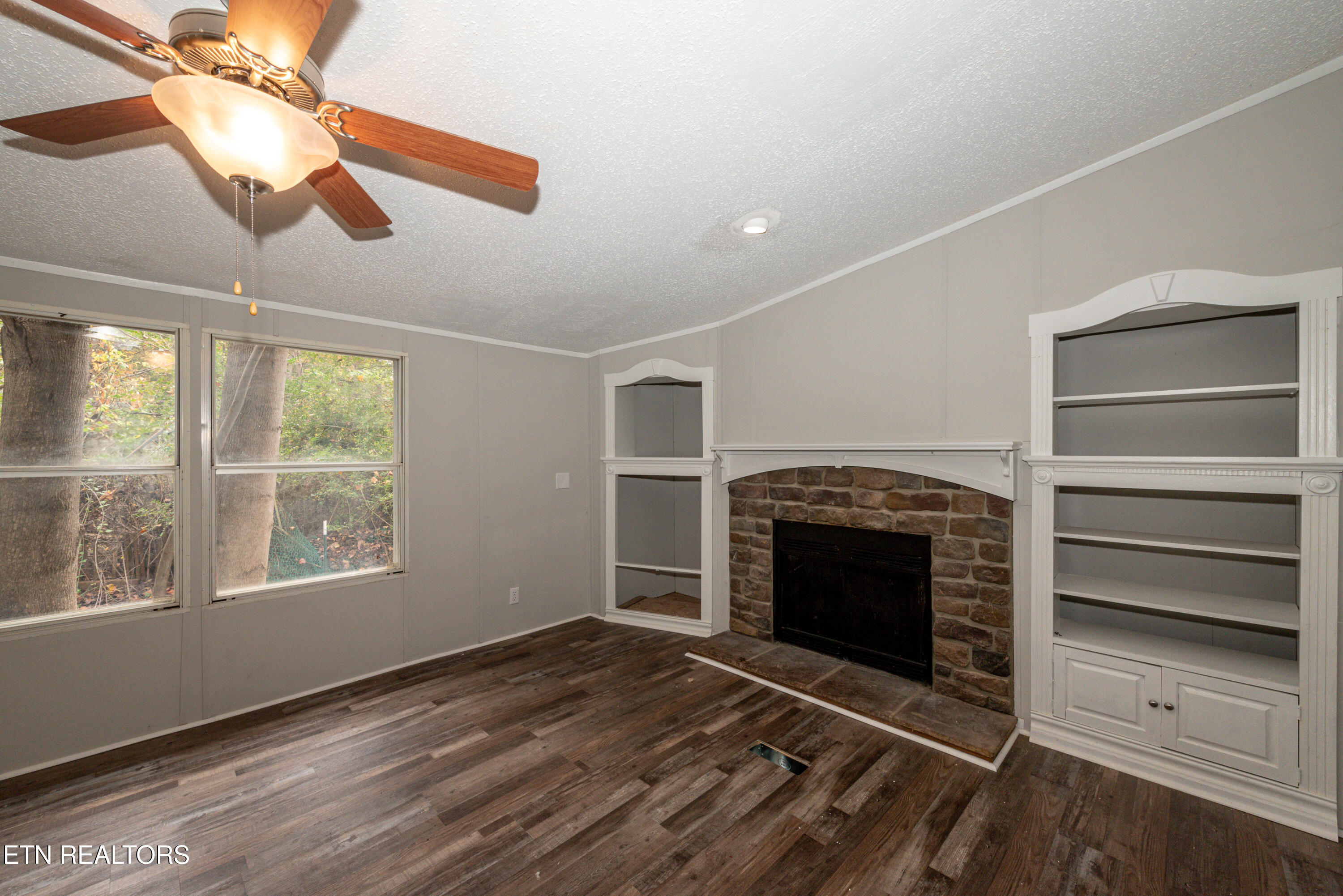756 Marble Hill Road Greenback, TN 37742 - Photo 7 of 15 DSC_9720
