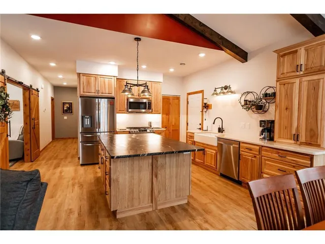 $475,000 | 21133 Crab Apple Drive, Pine City, MN 55063