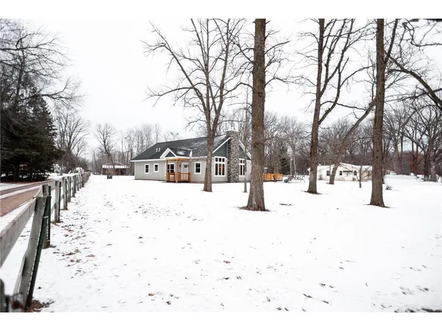 $475,000 | 21133 Crab Apple Drive, Pine City, MN 55063