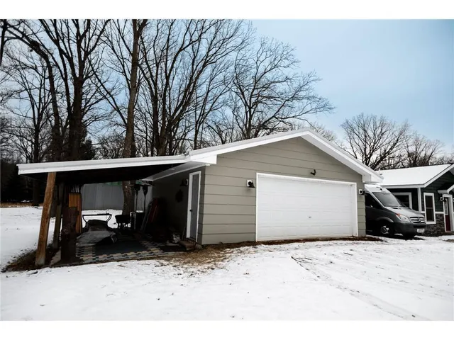 $475,000 | 21133 Crab Apple Drive, Pine City, MN 55063