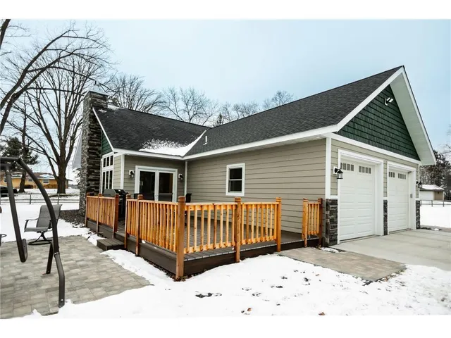$475,000 | 21133 Crab Apple Drive, Pine City, MN 55063