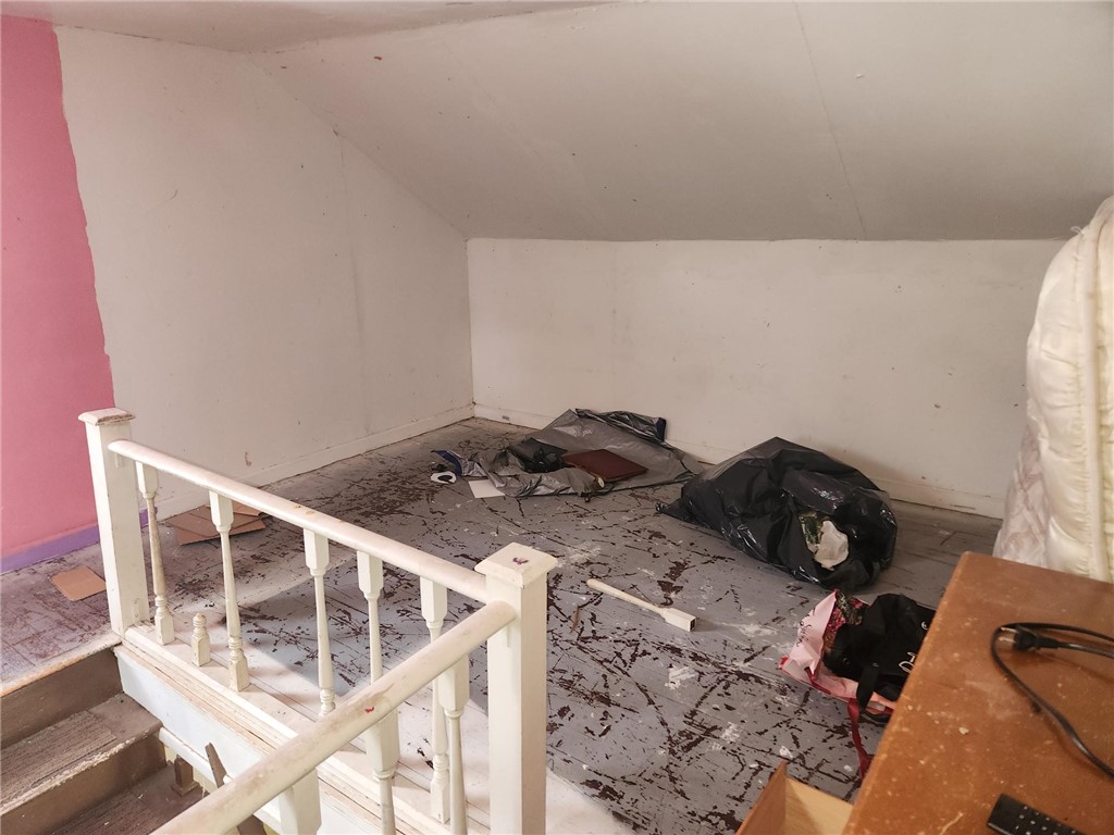 4276 Robinson Road Wethersfield, NY 14569 - Photo 15 of 24 Loft area 2nd floor