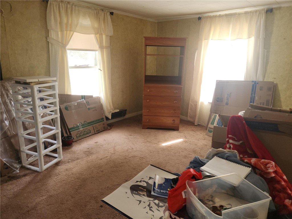 4276 Robinson Road Wethersfield, NY 14569 - Photo 7 of 24 Living room