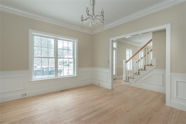 10 Maynard Street Newton, MA 02465 - Photo 4 of 20