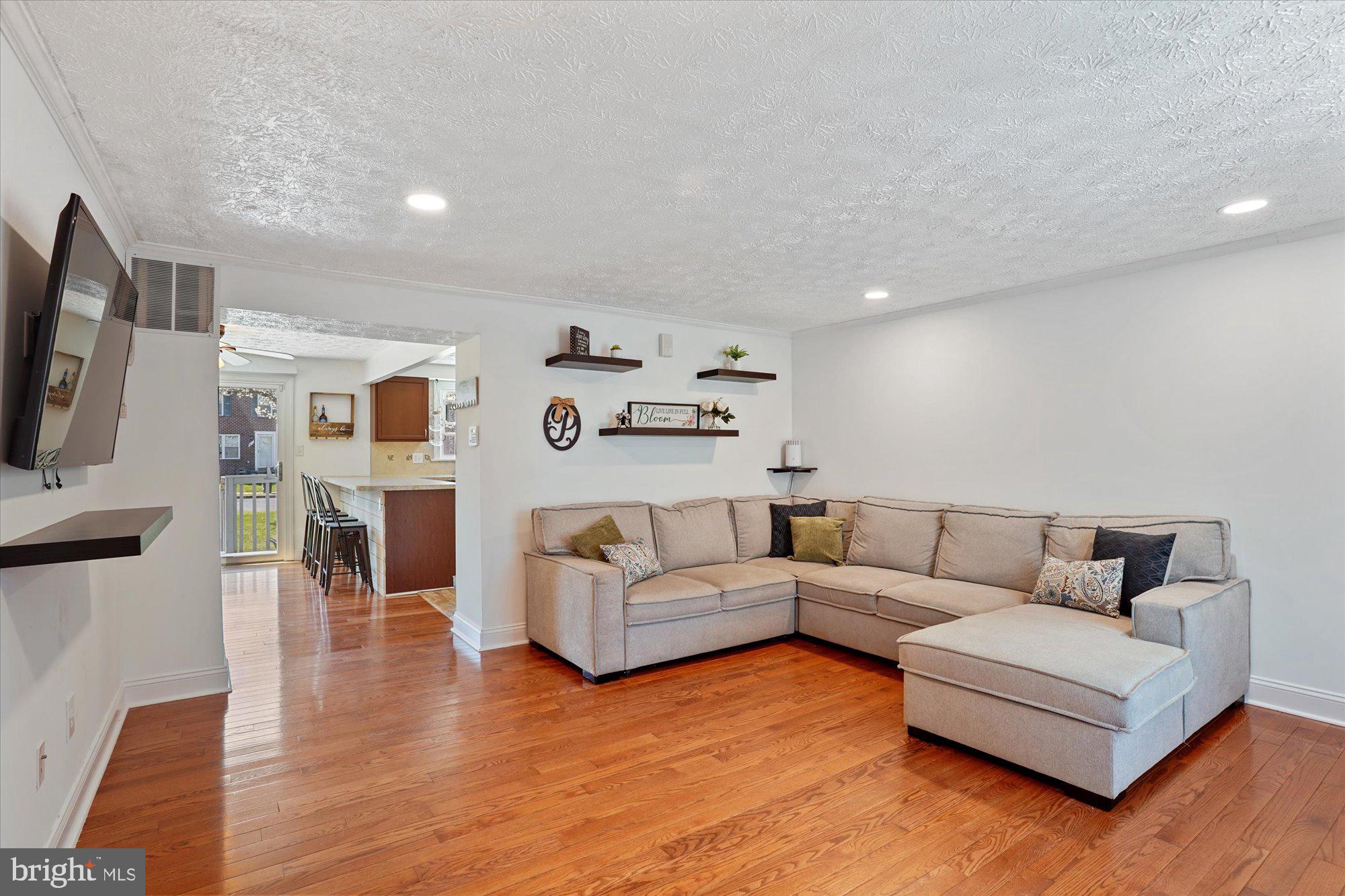 935 Redfield Road Bel Air, MD 21014 - Photo 3 of 26 Gallery Image 3