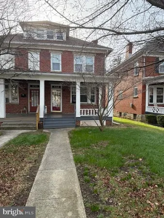 $1,200 | 828 Hamilton Boulevard, Unit A, Hagerstown, MD 21742