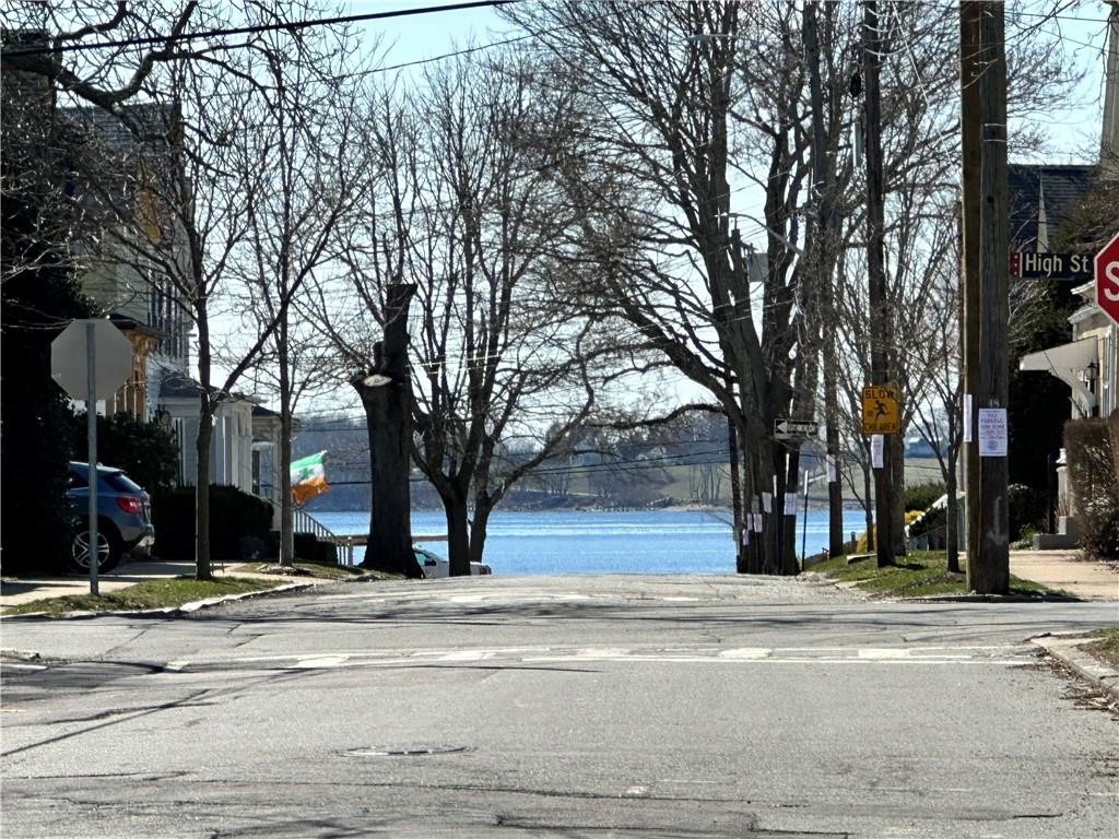 53 Burton Street Bristol, RI 02809 - Photo 2 of 27