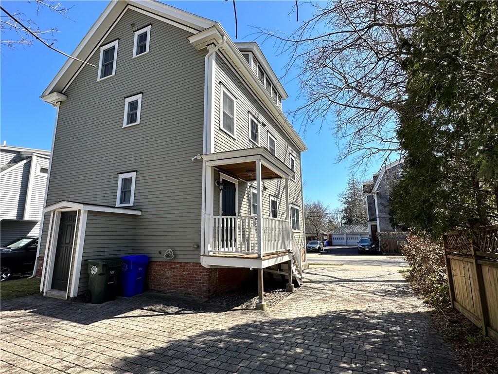 53 Burton Street Bristol, RI 02809 - Photo 6 of 27