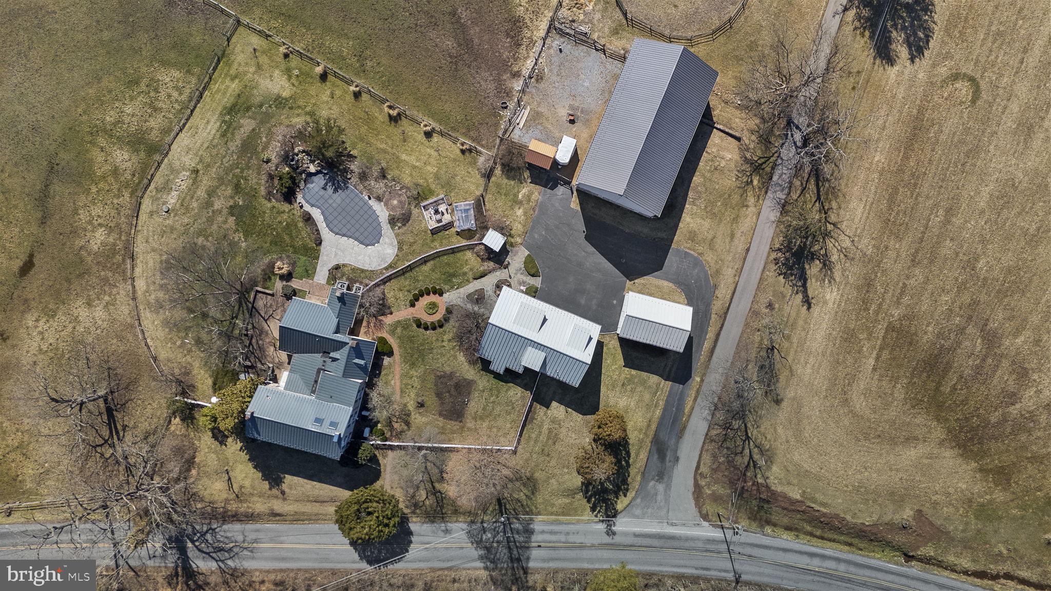 371 Old Tulpehocken Road Birdsboro, PA 19508 - Photo 3 of 99