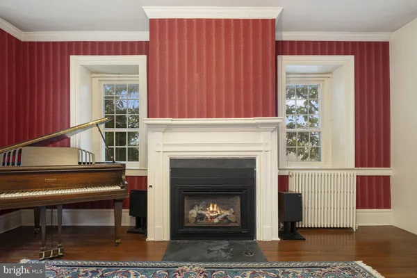 a view of a livingroom with a fireplace