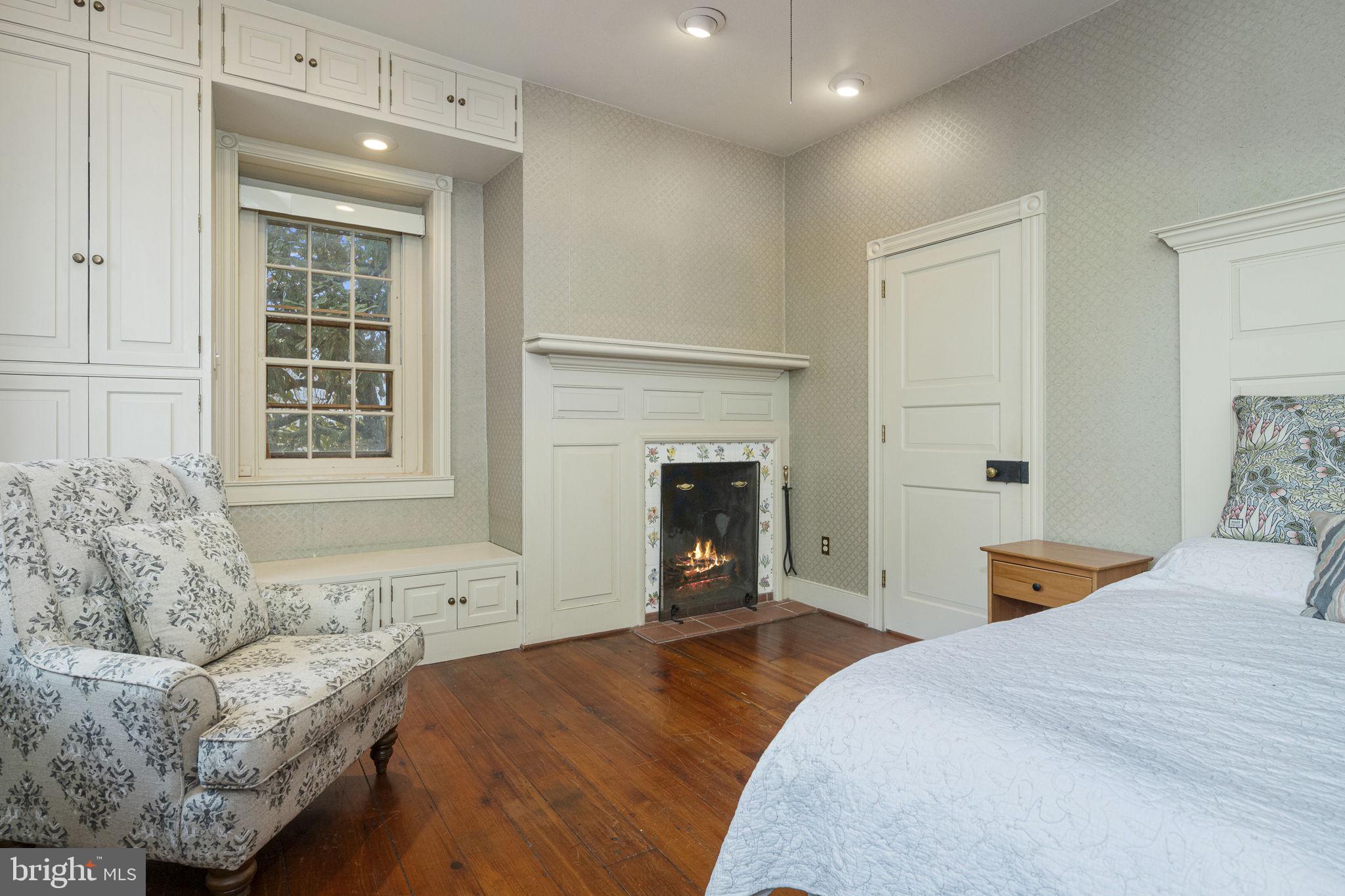371 Old Tulpehocken Road Birdsboro, PA 19508 - Photo 39 of 99 a bedroom with a bed and a window