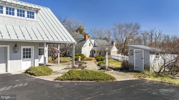 $1,225,000 | 371 Old Tulpehocken Road, Birdsboro, PA 19508