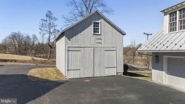 $1,225,000 | 371 Old Tulpehocken Road, Birdsboro, PA 19508