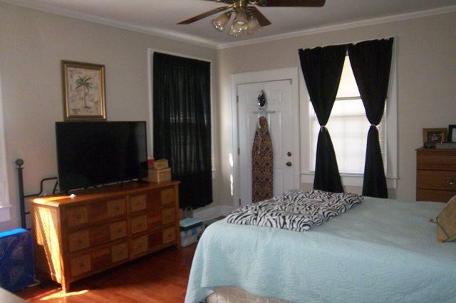 115 Howell Street Walterboro, SC 29488 - Photo 11 of 22 Master Bedrm