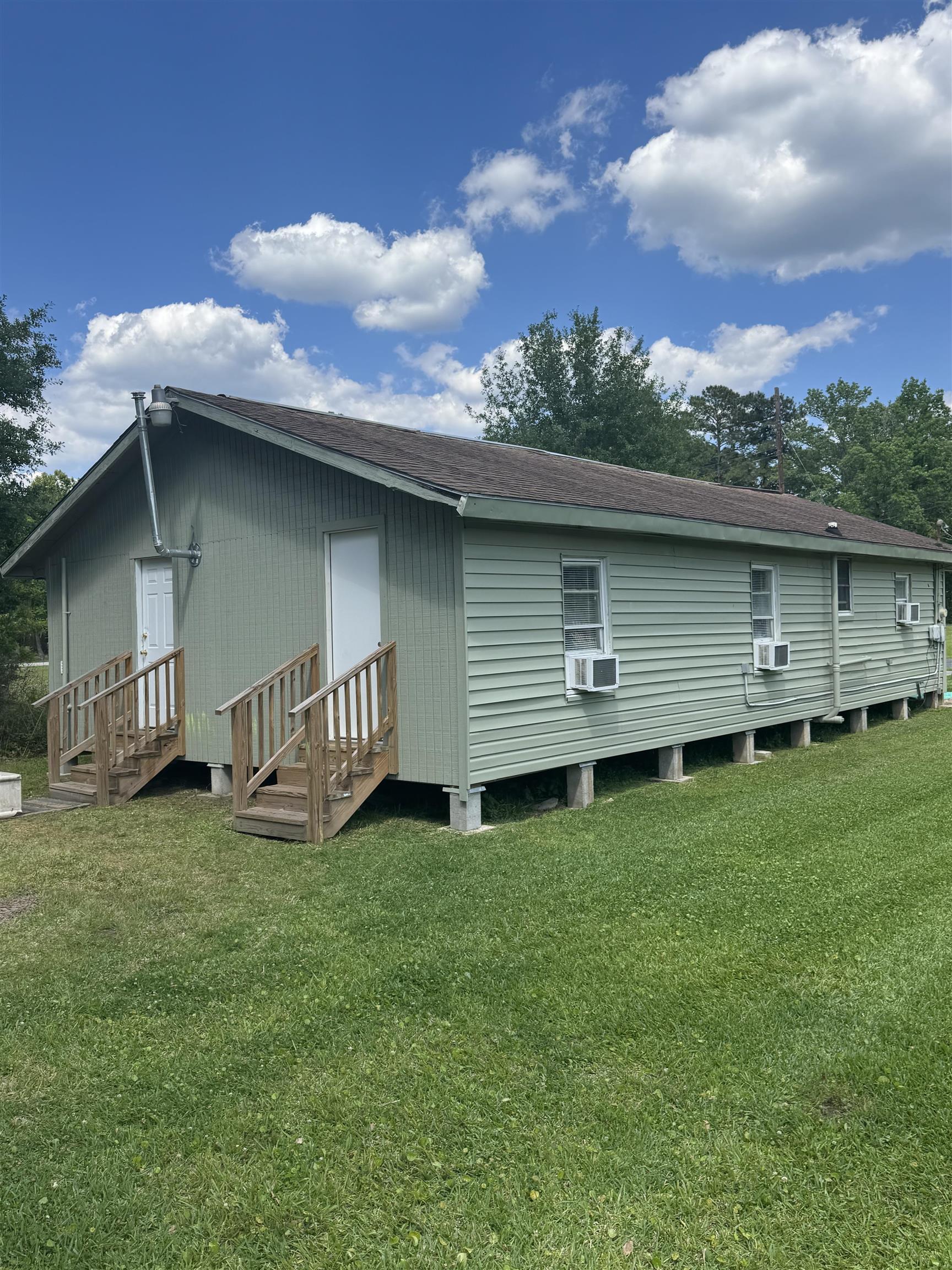 655 North 2nd Street Silsbee, TX 77656 - Photo 5 of 28