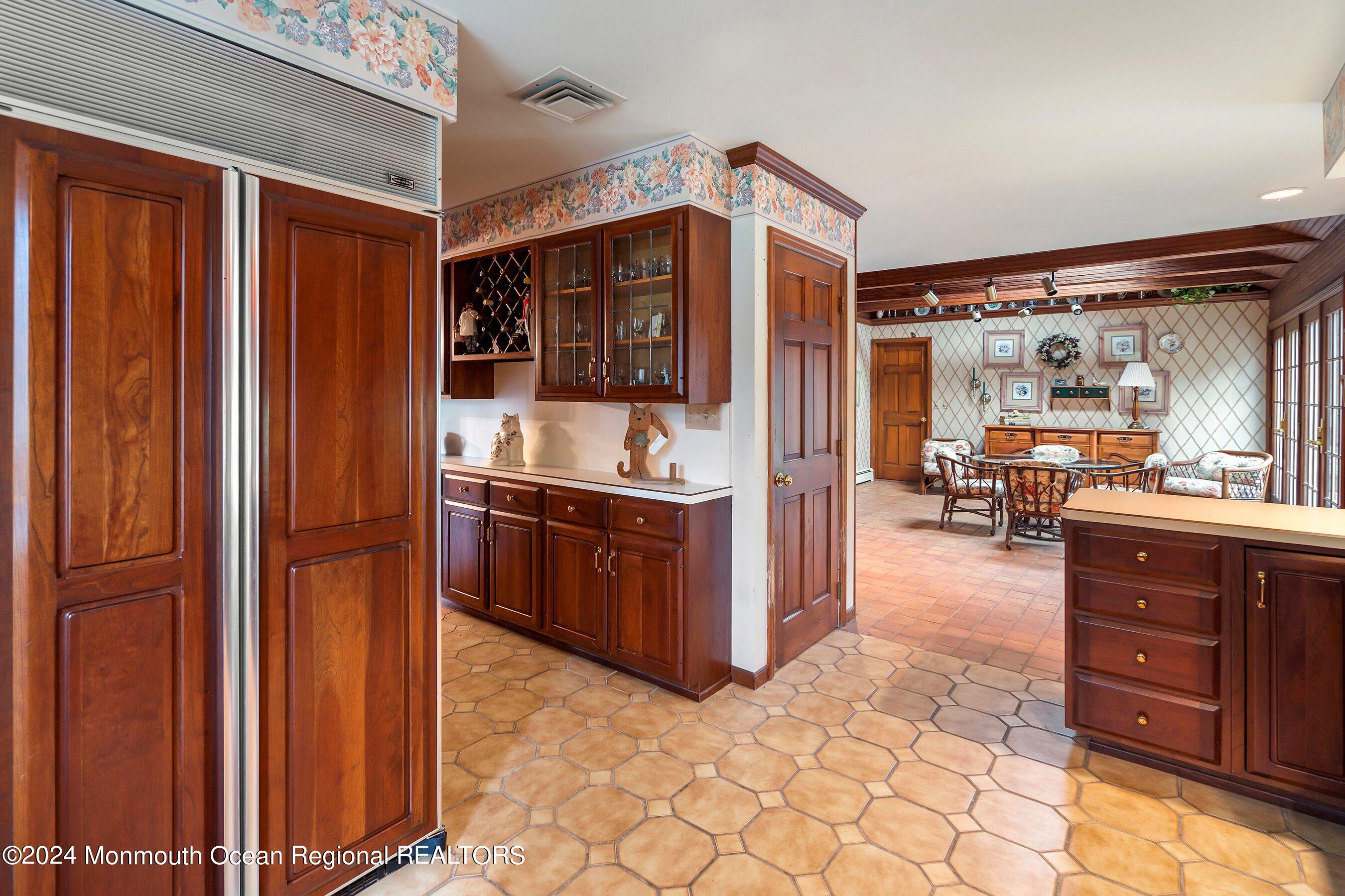 283 Cooper Road Red Bank, NJ 07701 - Photo 16 of 32 KITCHEN