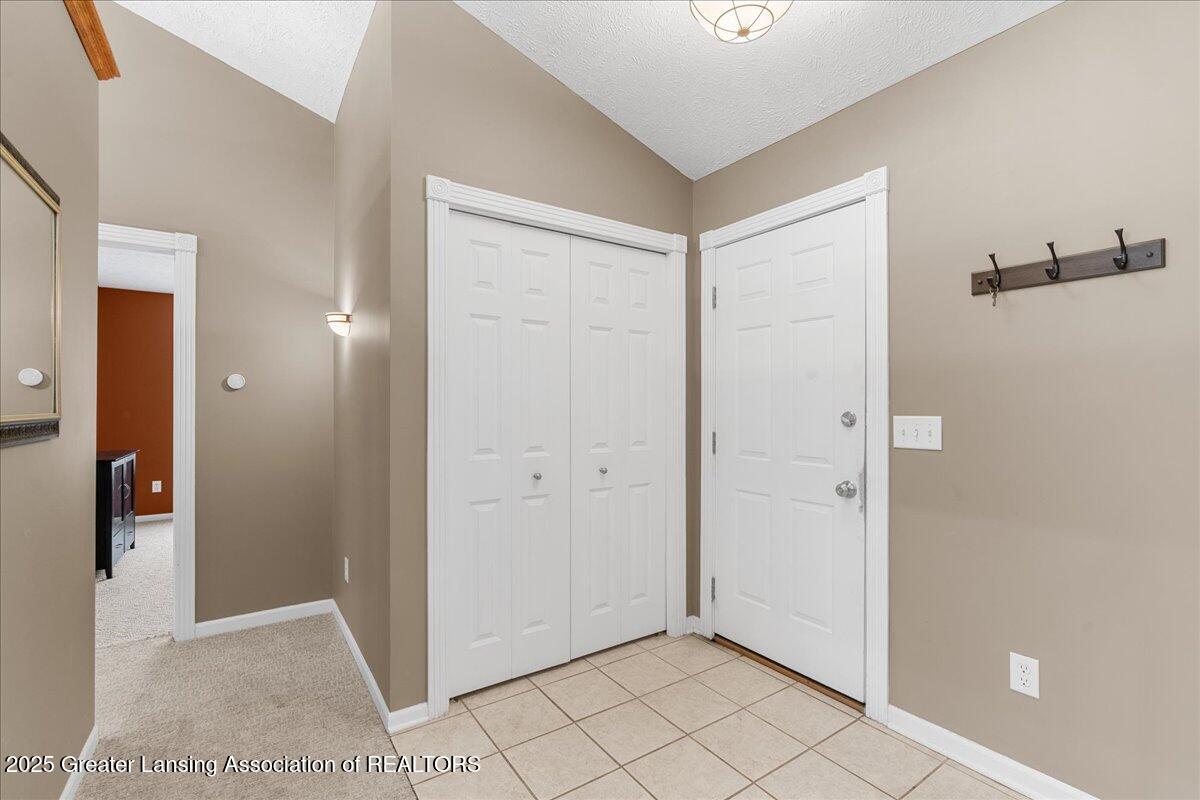 15334 Boichot Road Lansing, MI 48906 - Photo 22 of 47 14-Media Jett - 10